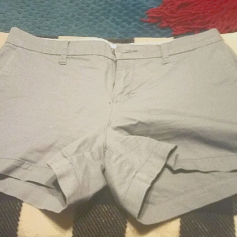 Old Navy Everday shorts